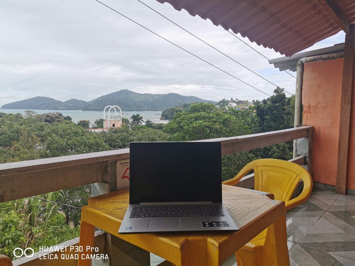 HomeOffice Vista mar Enseada e Santa Rita Ubatuba