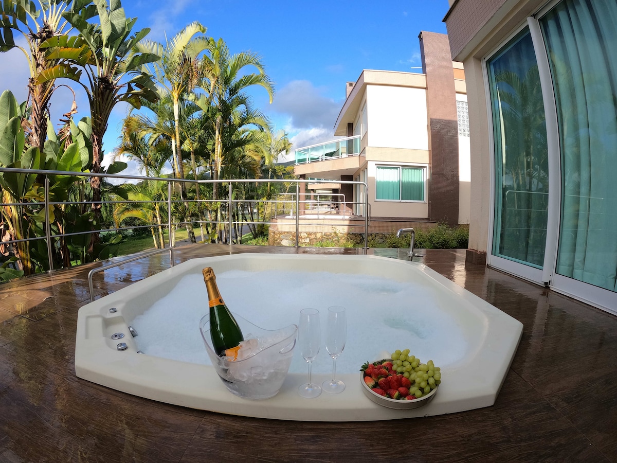 Casa de Campo com Jacuzzi em Resort