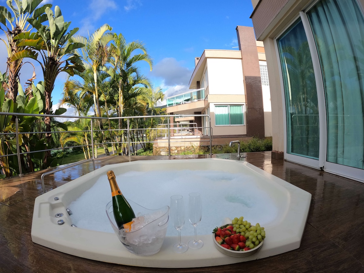 Casa de Campo com Jacuzzi em Resort