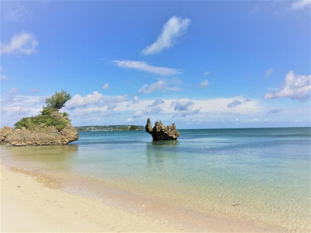 冲绳海滨客房，提供免费海上物品