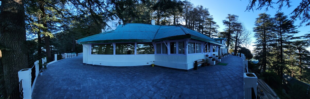 Glen View Heritage Homestay - 6BHK Villa