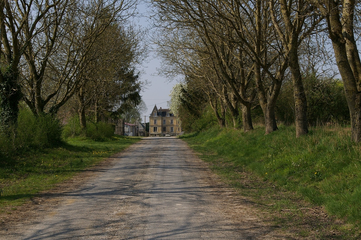 "La Parisienne" ch. d'hôtes 2 pers. à la campagne