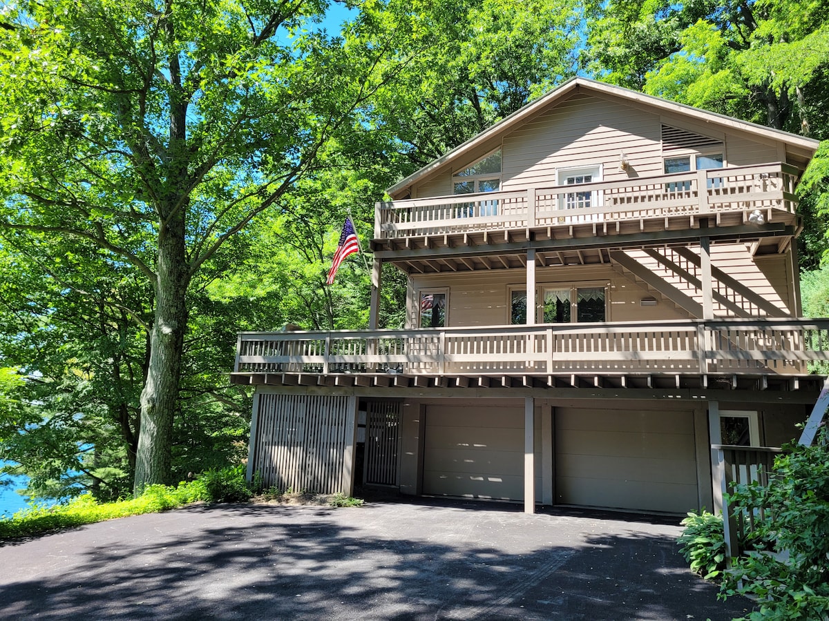 Skaneateles Lake House