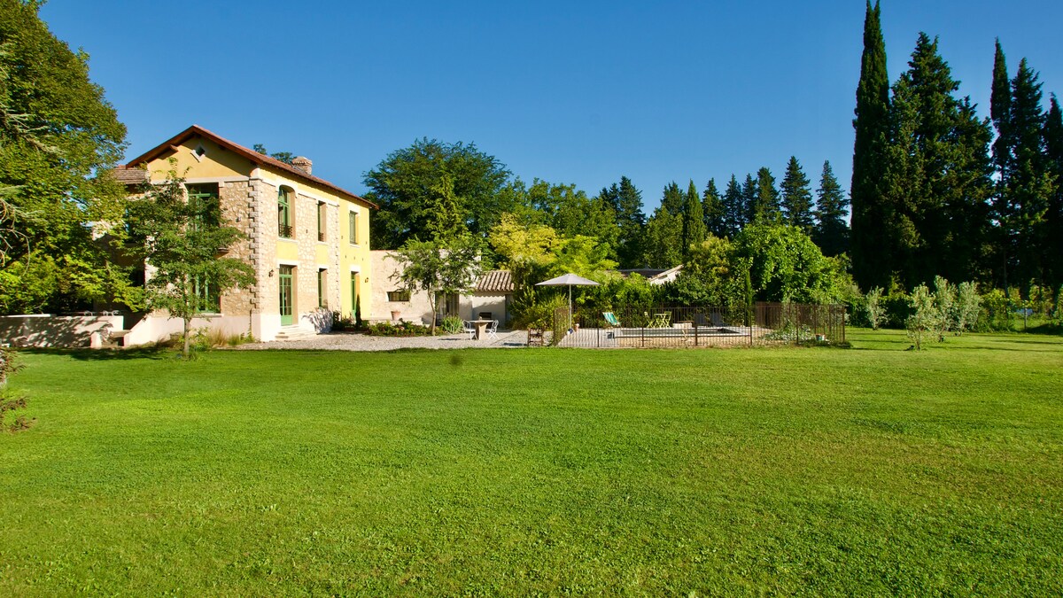 Propriété en campagne proche l'Isle sur la Sorgue