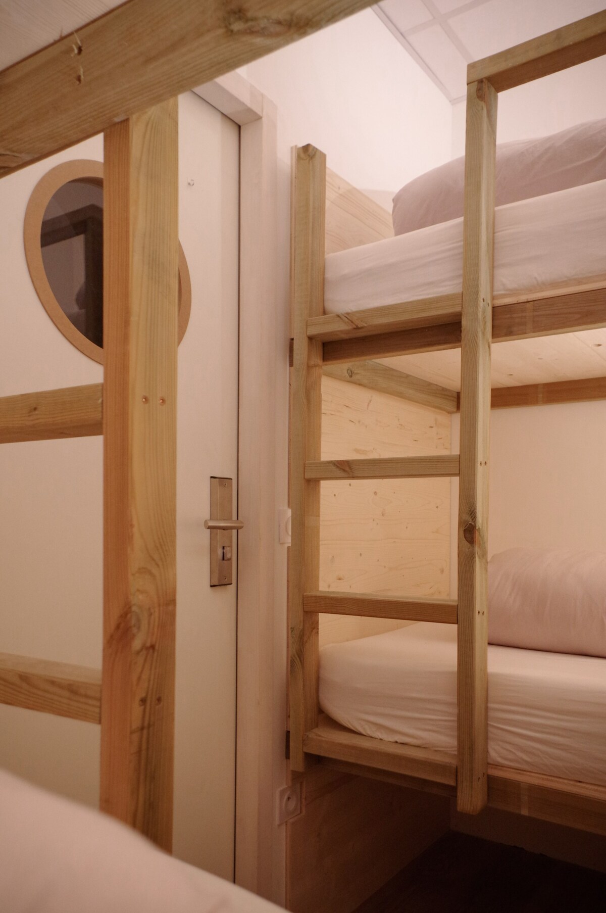 BodyGo Hostel Suite privée pour 8 (3cabines + sdb)