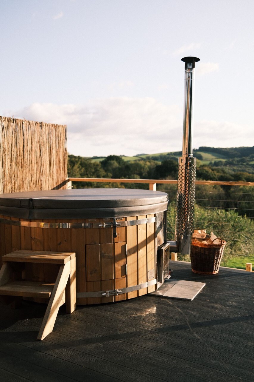阿瓦隆-美丽的谷仓、热水浴缸和迷人的景色