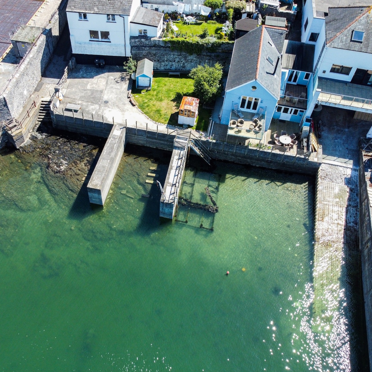 Quirky Waterfront Boathouse