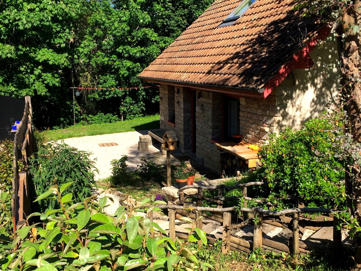 "La p 'tiote maison" de Nantoux - Beaune