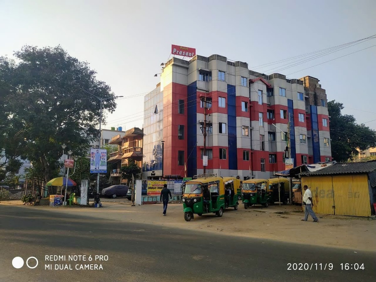 Zeromiles Hotel Prasant, New Digha main road