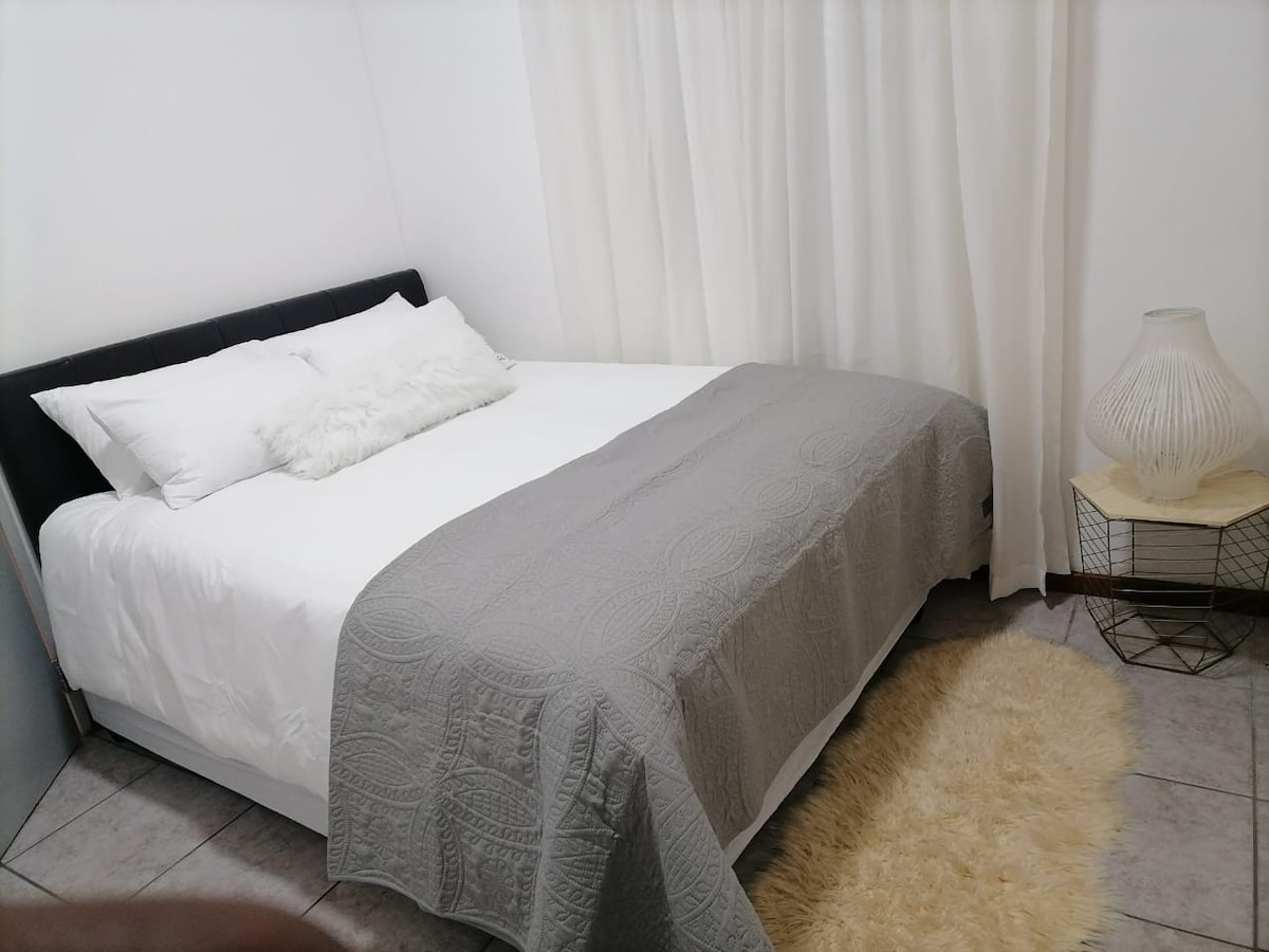 Two bedroom flatlet in Panorama