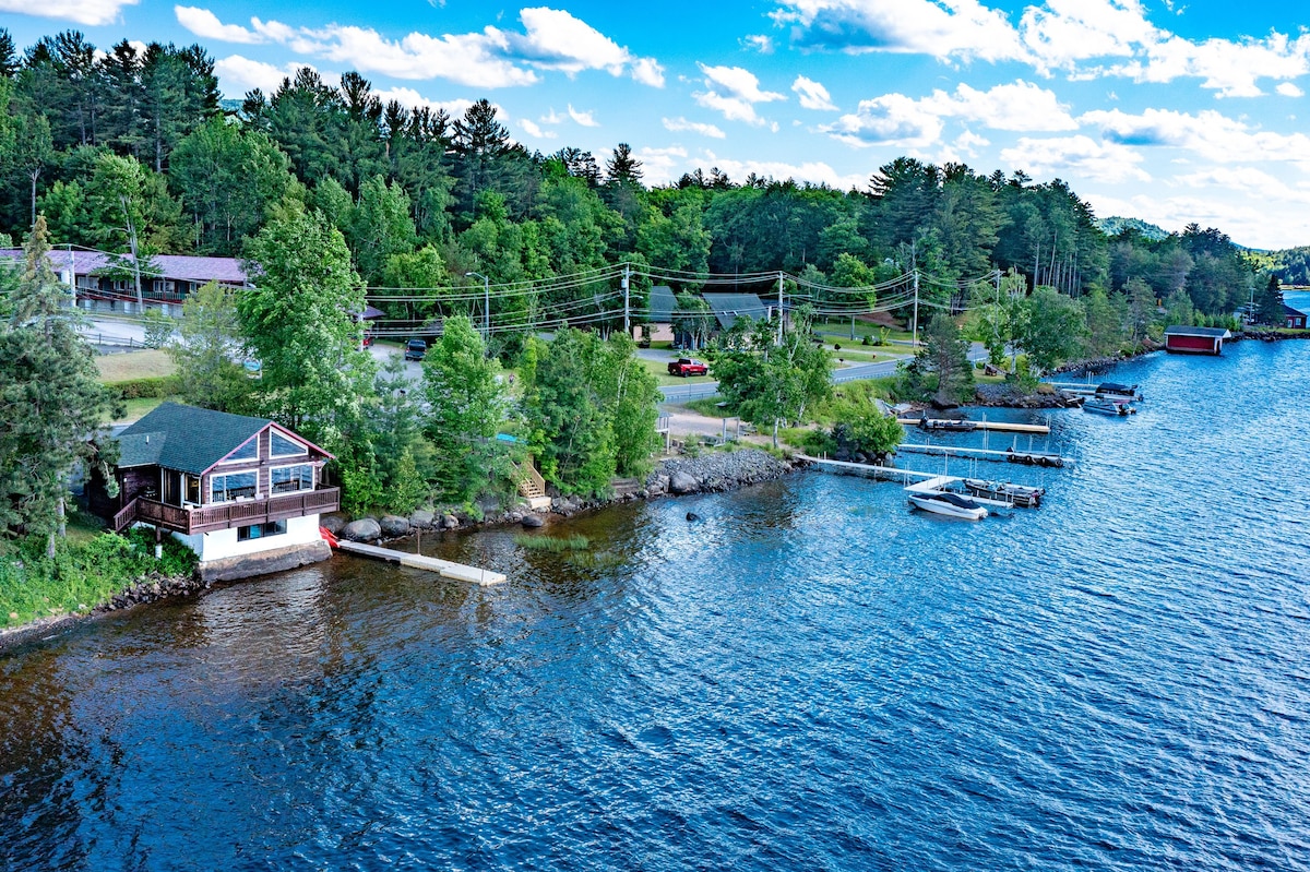 Lakefront Adirondack Escape