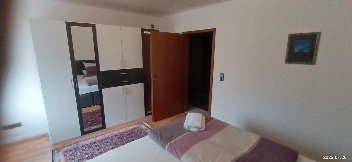 Apartment O2, 140sm, 1-5 persons, 2 DR 1 SC