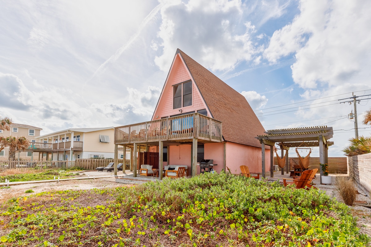 The Pink Seahorse - Beachfront Modern A-Frame