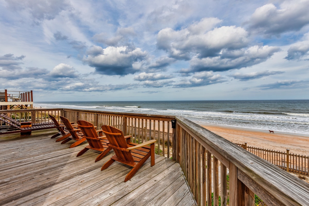 The Pink Seahorse - Beachfront Modern A-Frame