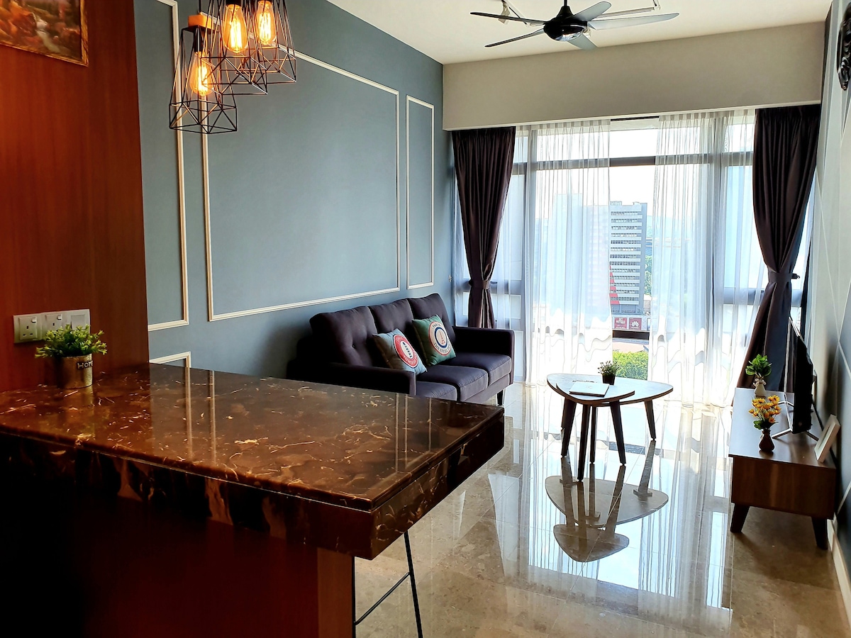 吉隆坡城中城附近的大型1卧室套房@ Anggun Residences