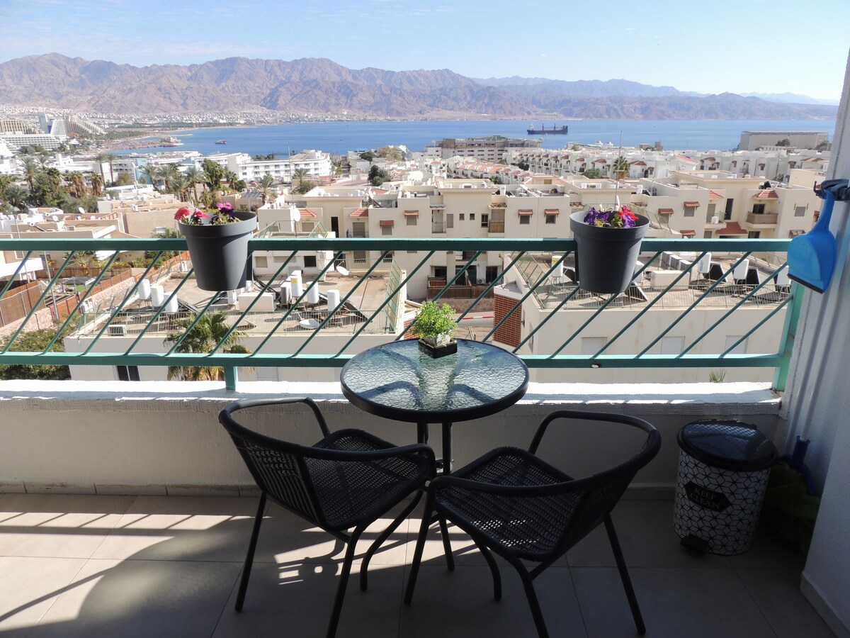 lev eilat aprtment with beach view