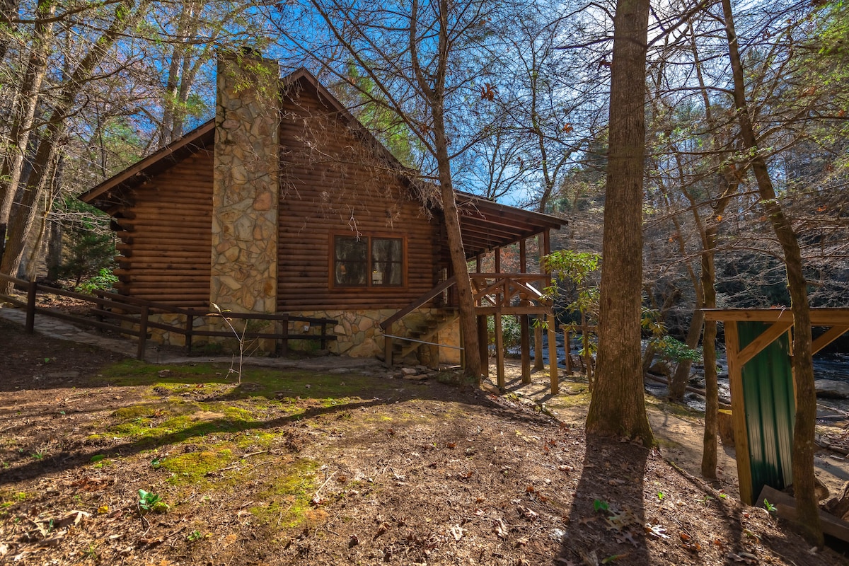 Rhode 's Rustic Retreat on Fightingtown Creek