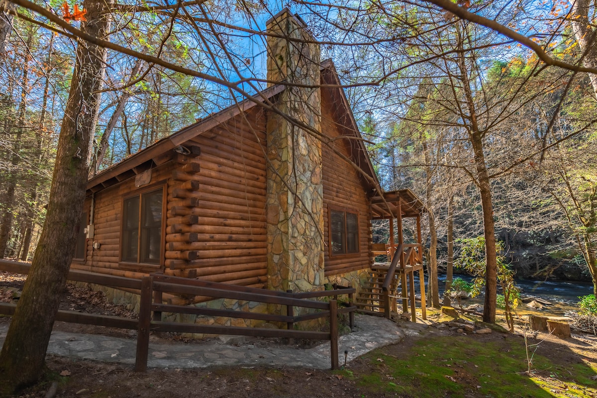 Rhode 's Rustic Retreat on Fightingtown Creek