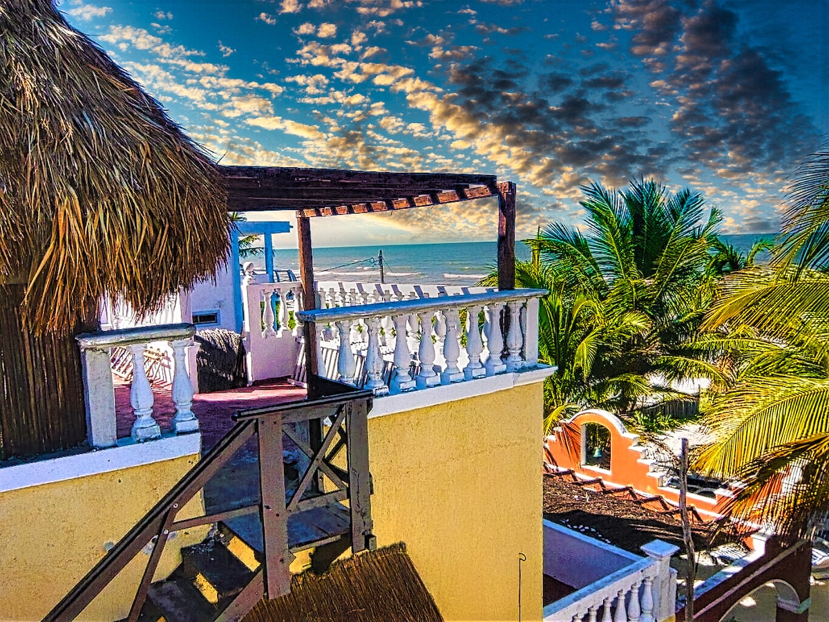 Mayan Palapa beachfront in El Cuyo