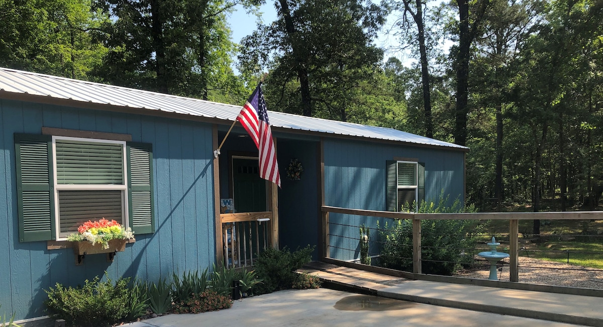 A Higher End Rural Escape, Antlers Country Cottage