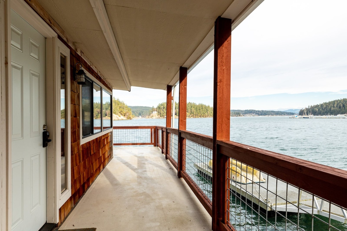 Cornet Bay Boat House (Deception Pass State Park)