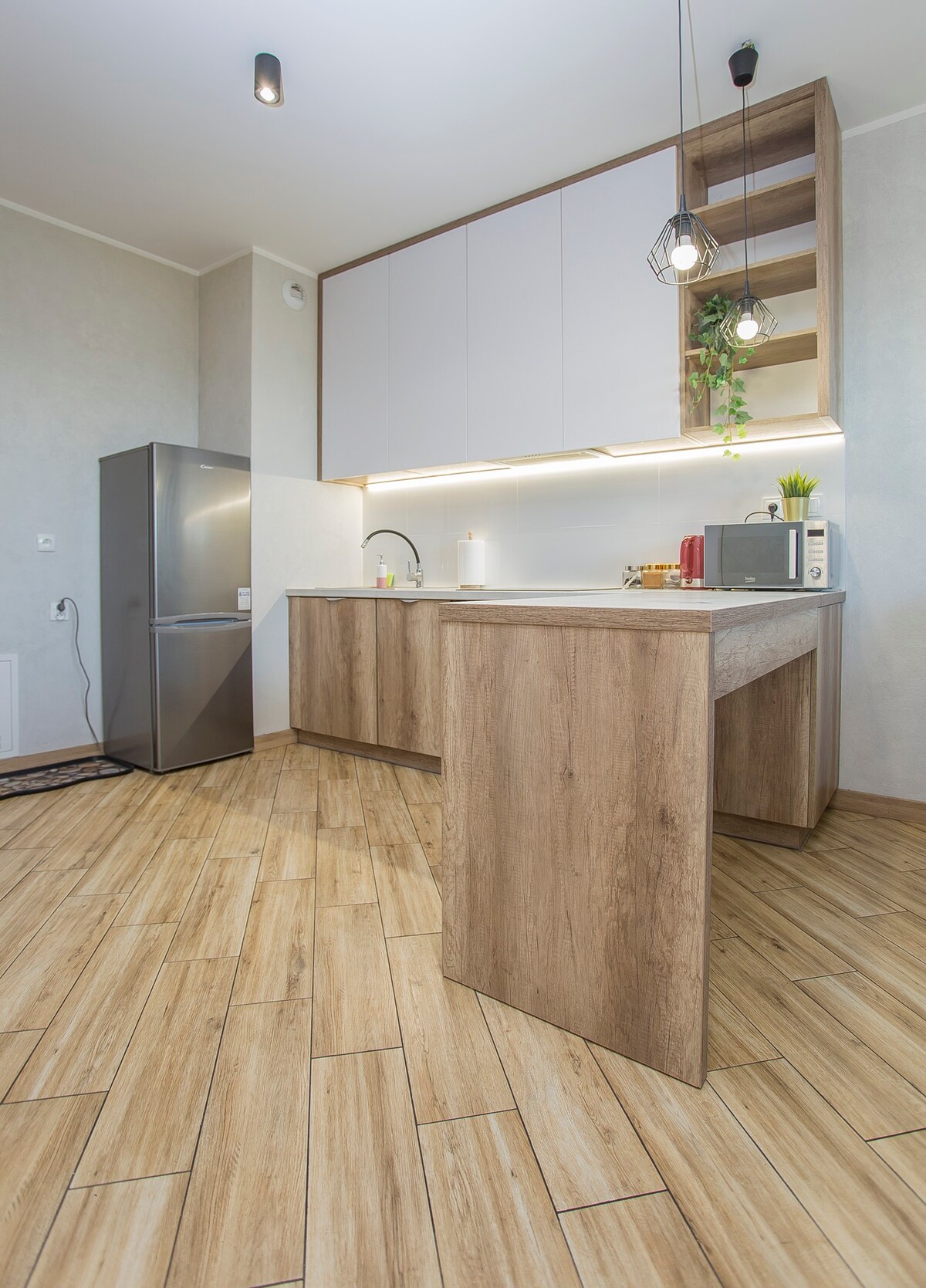 Bogato Wyposażony 2-pokojowy Apartament z Balkonem