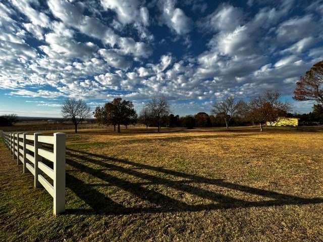 Primrose Farmhouse (Near Turner Falls)