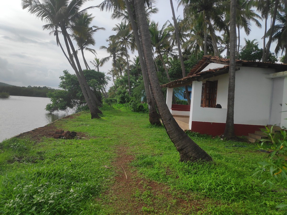 Waterfront village cottage