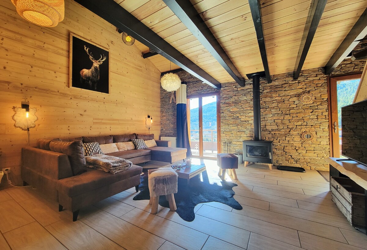 Chalet de standing au pied des pistes 4 pers 2 chb