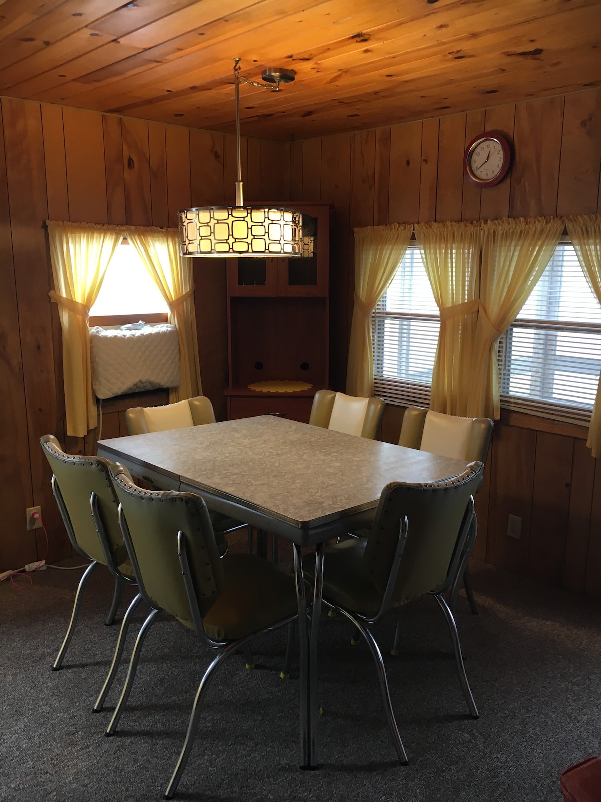 迷人的3卧室小木屋，位于W Leaf Lake, Ottertail, MN