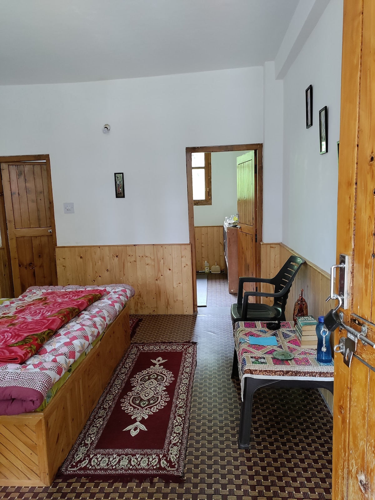 Lazy Bear Homes (Standard Studio) - Old Manali