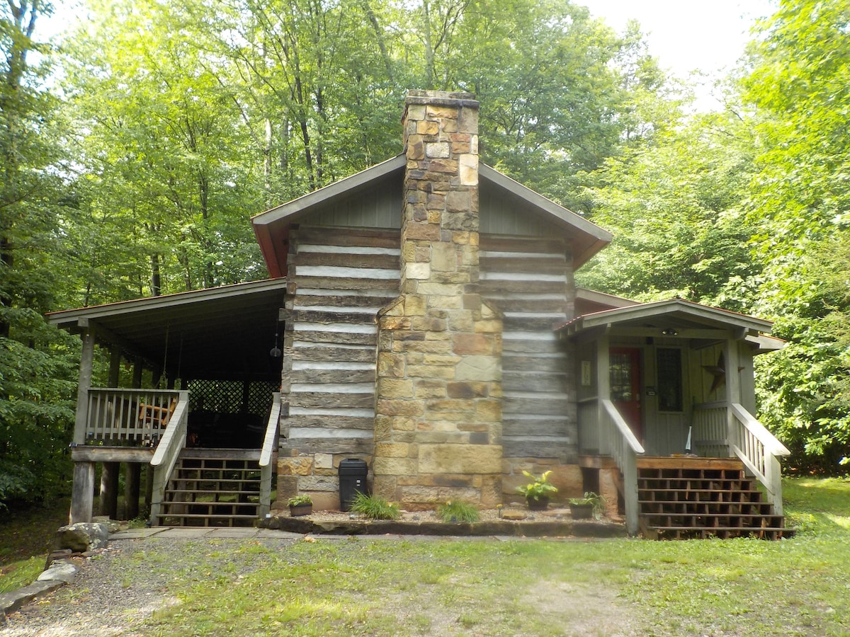 The Stonewall Cabin ，靠近WV