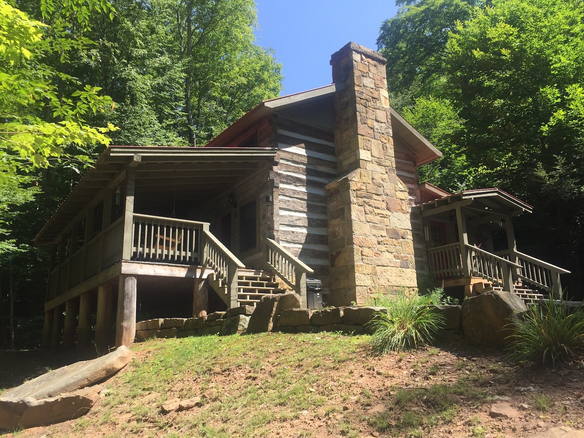 The Stonewall Cabin ，靠近WV