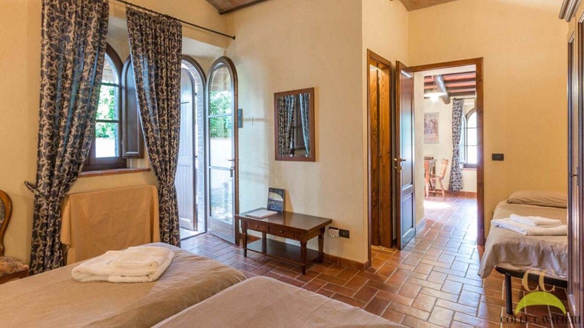 Ground floor apartment with pool in Maremma