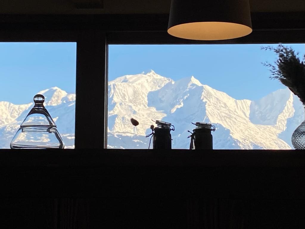 Vue époustouflante Mt Blanc- Spa- les Gougnats