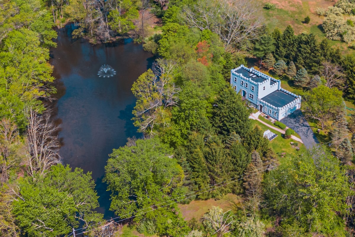 Pocono Castle w/ Private Pond, Boat, Sauna,Hot Tub