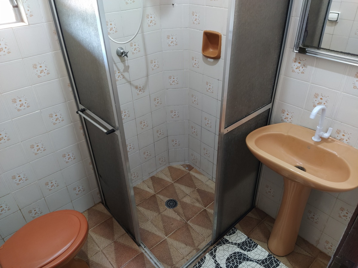 Lindo Apartamento no Centro, 400 metros da Praia