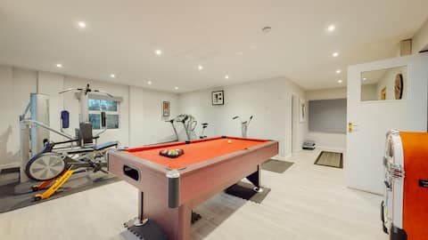Jaw-Dropping Beach House In Anglesey