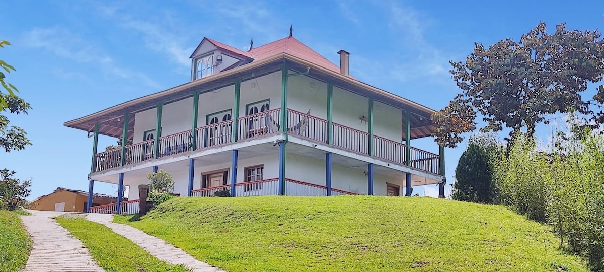 Casa típica: piscina, Turco, sauna y jacuzzi