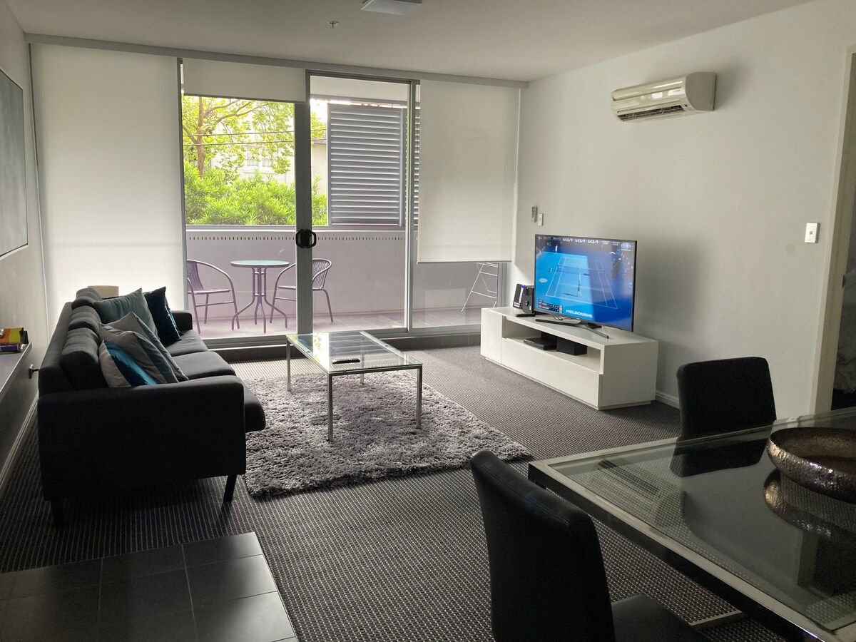 Corporate Wyndel Apartment North Sydney MIL2251005