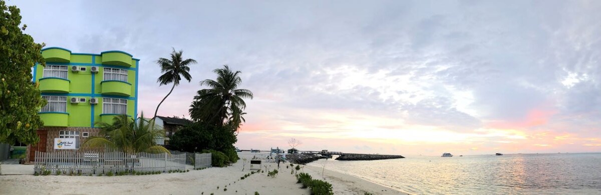 艾里斯海滩公寓（ Iris Beach Residence ） -壮观的日落景点