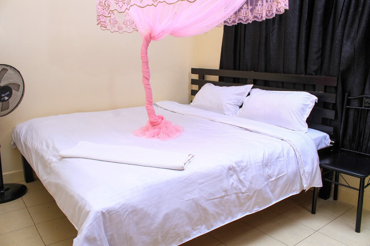 Milany homes - Near Jkia Airport ( Apartment 3 )