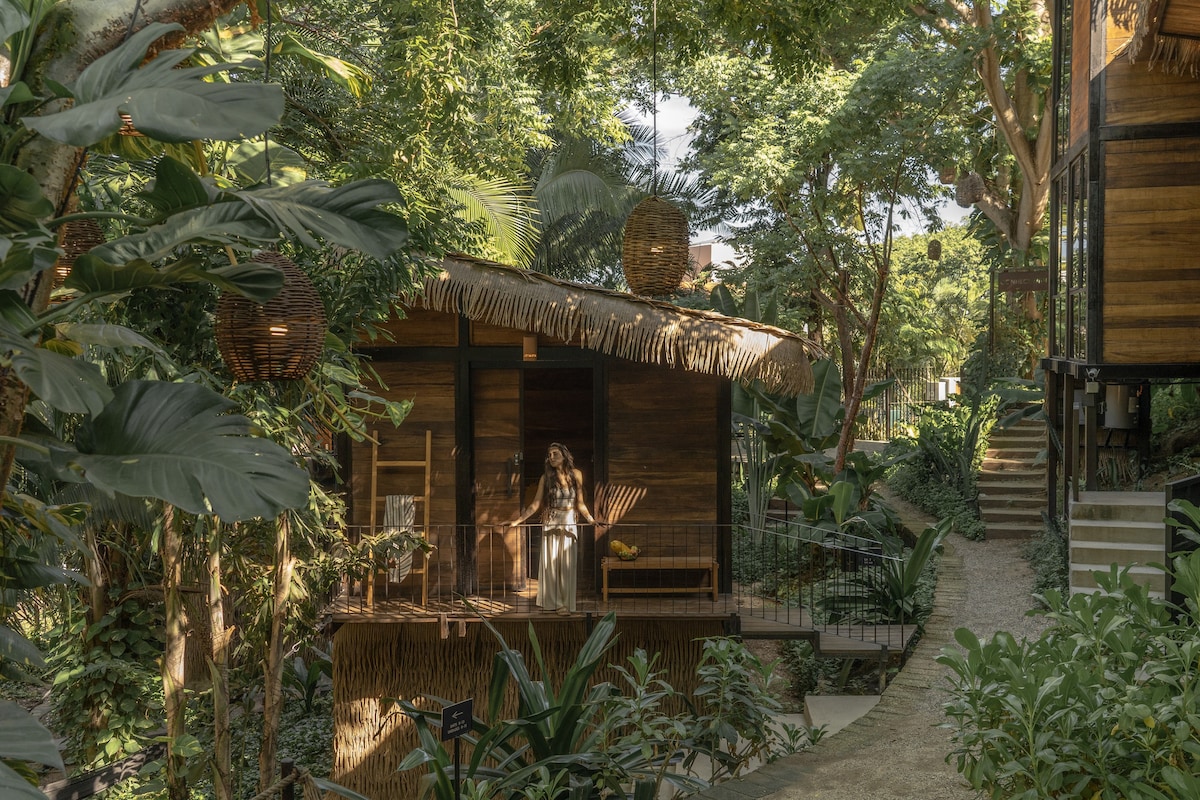 Casa Selva - Canopy Cabin