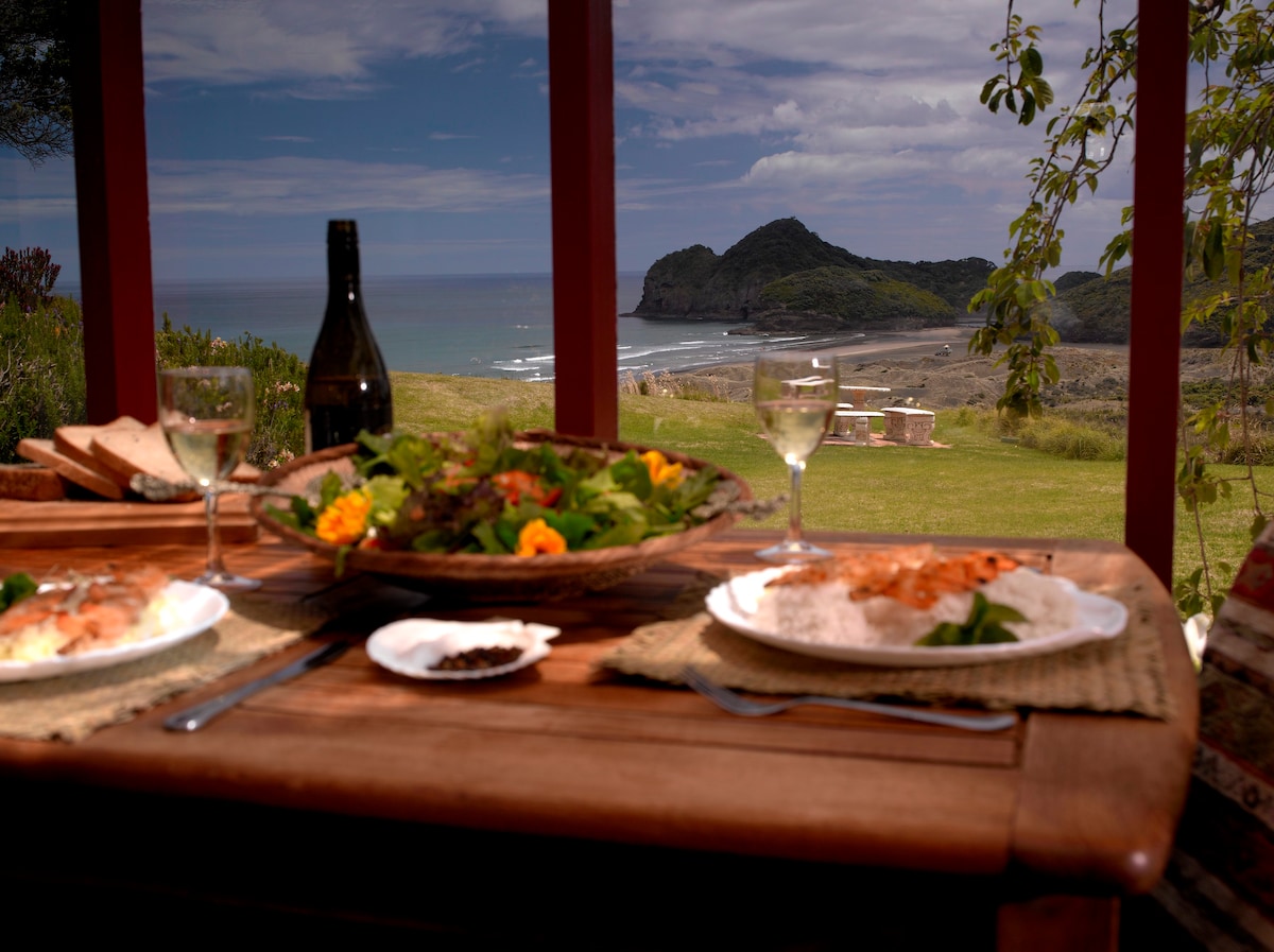 Bethells Beach Eco Cottages