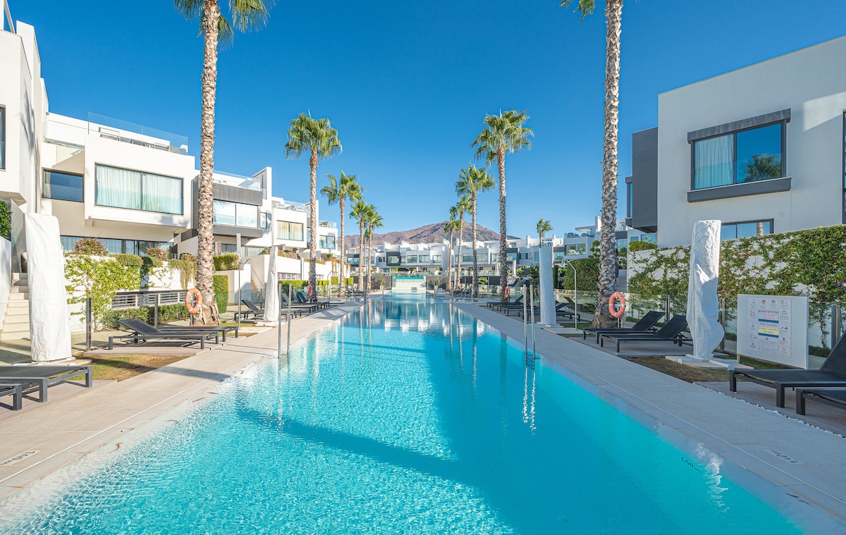 The Island, Estepona, Casa 6 Luxury Beachfront