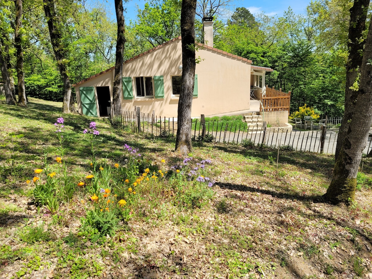 " Gîte du coteau "
4/5 personnes 3 chambres