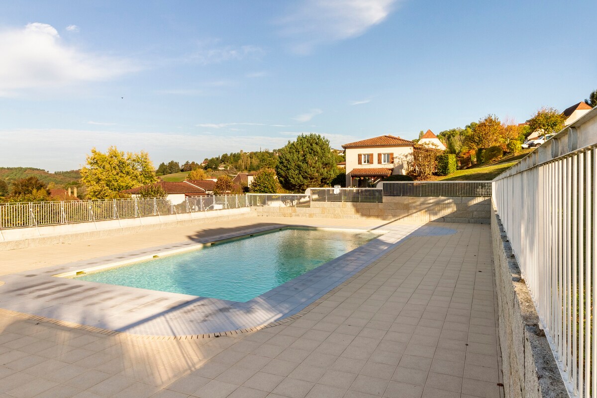 Sarlat, Apt T3空调泳池住宅