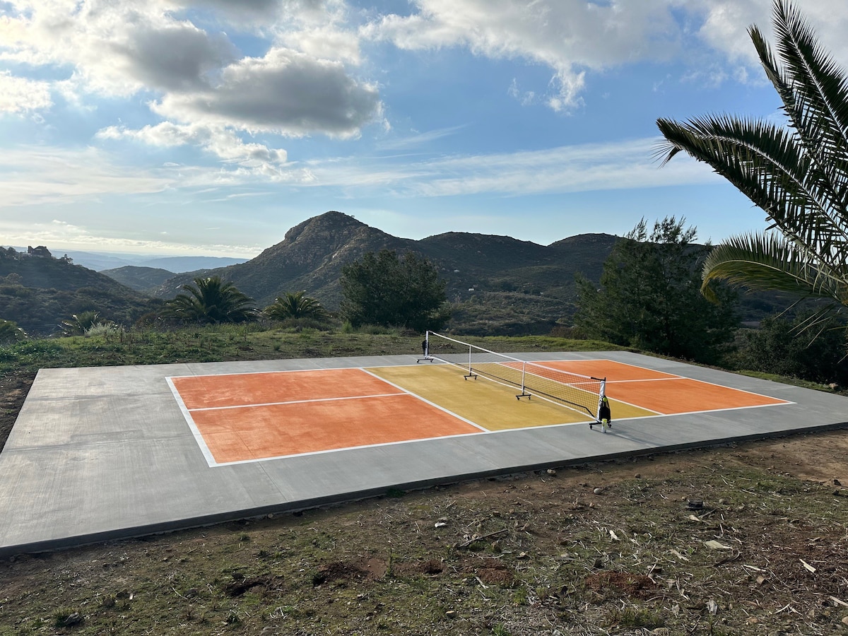 华丽的私人庄园，带泳池和Pickleball Court