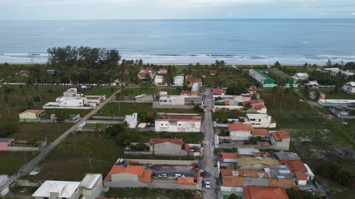 瓜伊宾的家庭住宅（靠近海滩）