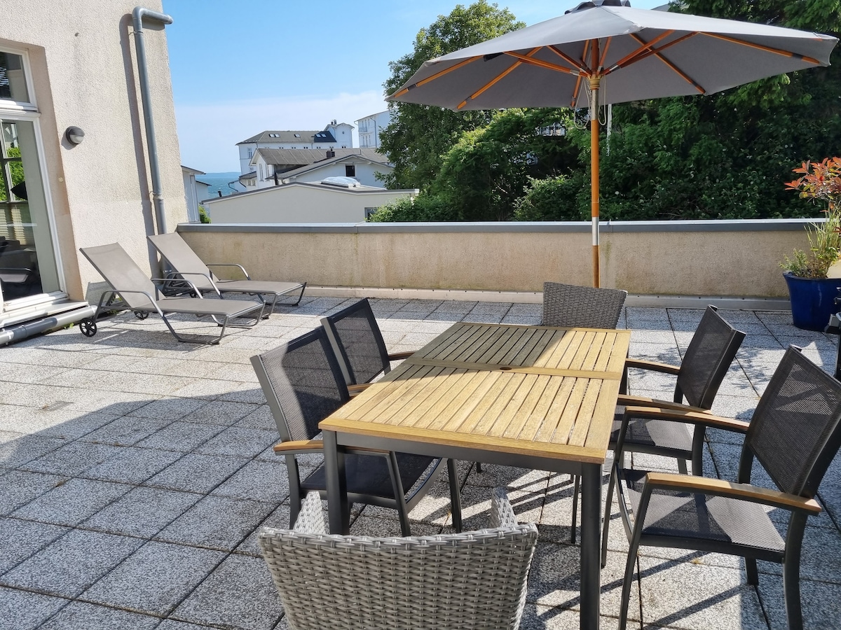 Große Ferienwohnung mit Dachterrasse am Marktplatz